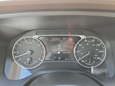 Used 2023 Nissan Rogue S AWD/4WD image 20