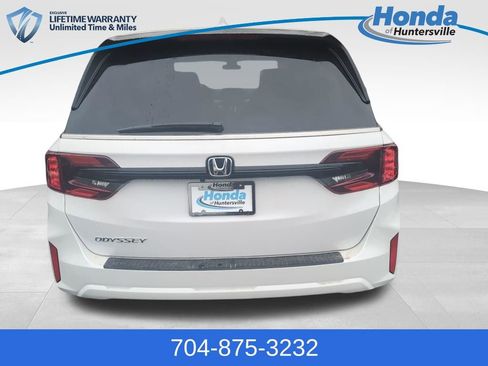 New 2026 Honda Odyssey EX-L image 7