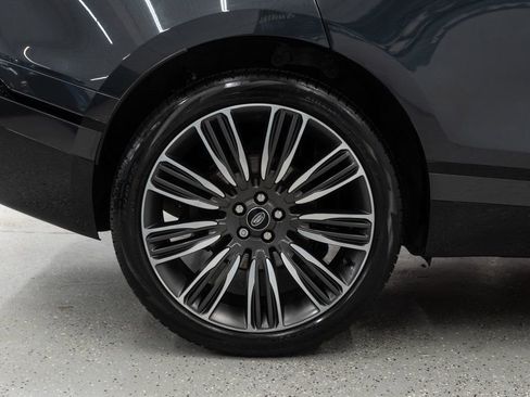Used 2023 Land Rover Range Rover Velar R-Dynamic S AWD/4WD image 36