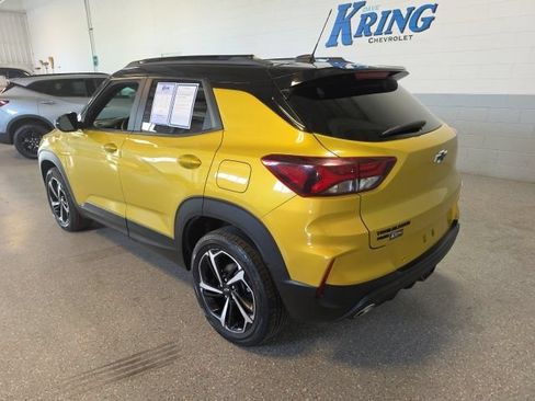 Used 2023 Chevrolet TrailBlazer RS w/ Convenience Package AWD/4WD image 3