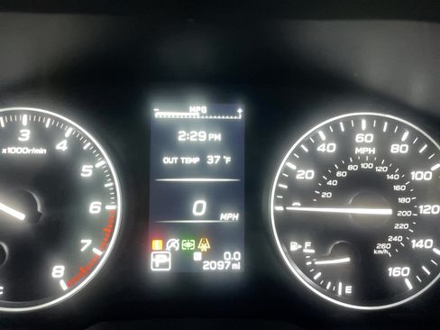 Used 2025 Subaru Legacy Limited AWD/4WD image 11