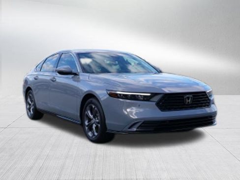 New 2025 Honda Accord EX-L image 9