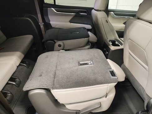 New 2026 GMC Acadia Elevation w/ Black Edition image 13