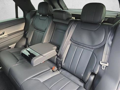 New 2026 Land Rover Range Rover Sport SE image 14