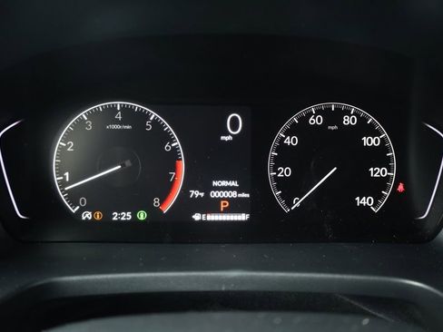 New 2025 Honda Pilot Touring image 14