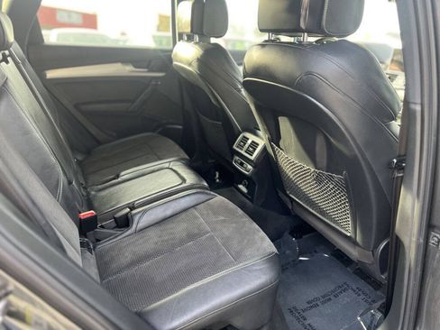 Used 2018 Audi SQ5 Premium Plus w/ Navigation Package AWD/4WD image 11