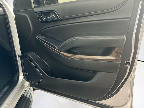 Used 2017 Chevrolet Tahoe LT RWD image 31