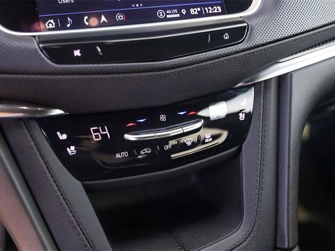 Used 2023 Cadillac XT5 Sportv w/ Technology Package image 19