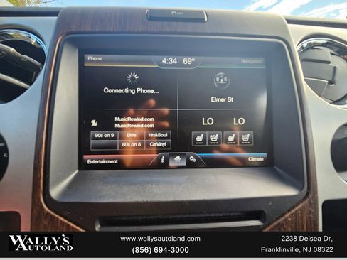 Used 2014 Ford F150 Lariat w/ Equipment Group 501A Mid image 19