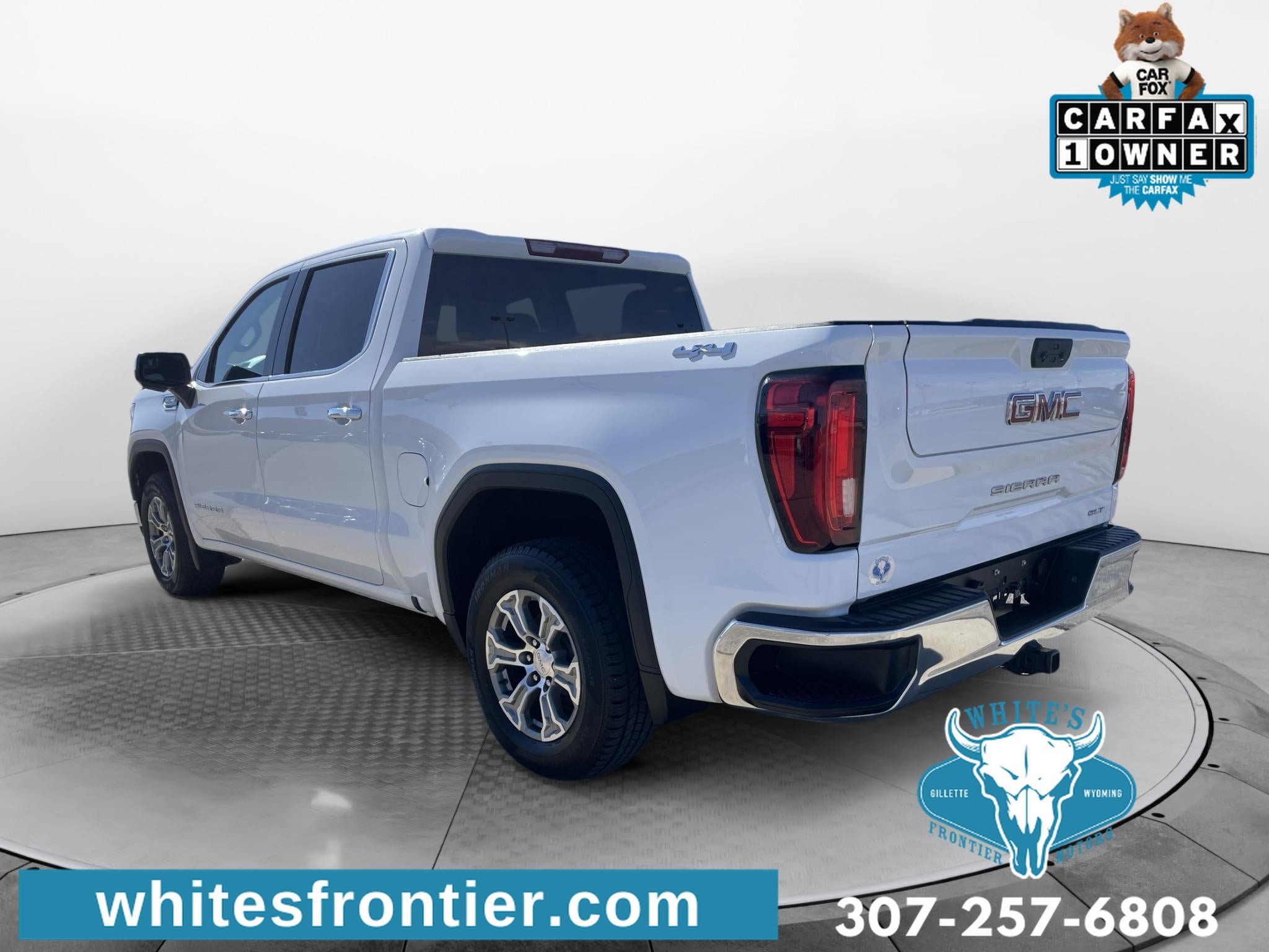 Used 2025 GMC Sierra 1500 SLT AWD/4WD image 3