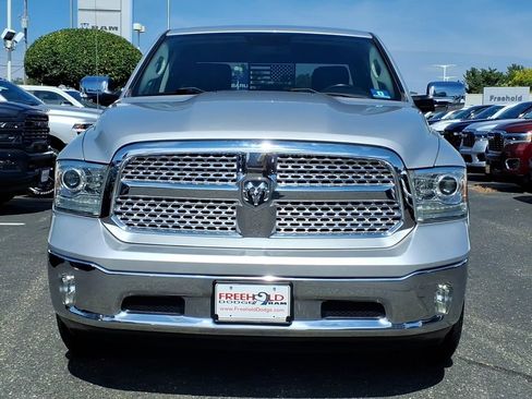 Used 2018 RAM 1500 Laramie AWD/4WD image 2