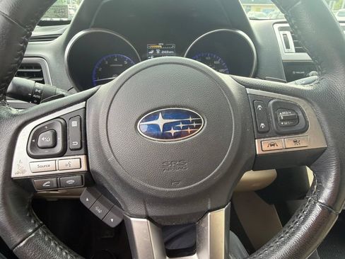 Used 2017 Subaru Outback 2.5i Limited AWD/4WD image 20