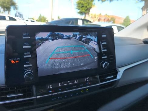 Used 2021 Toyota Sienna LE w/ LE Plus Package AWD/4WD image 19