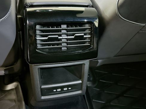Used 2023 Volkswagen ID.4 Pro S RWD image 27