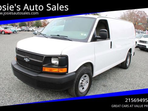 Used 2015 Chevrolet Express 2500 image 1