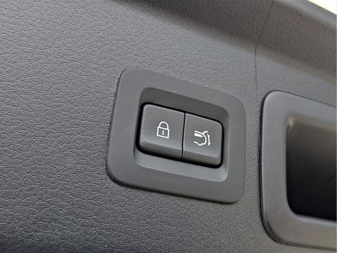 Used 2024 MAZDA CX-30 AWD 2.5 S w/ Premium Package image 13