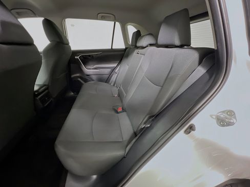 Used 2024 Toyota RAV4 LE image 27