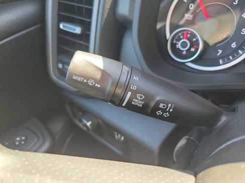 New 2026 RAM 1500 Express image 15