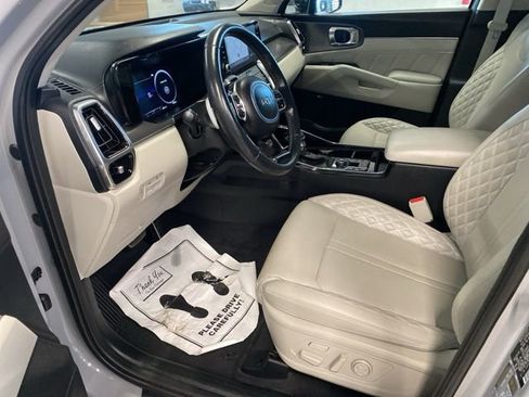 Used 2023 Kia Sorento SX image 29