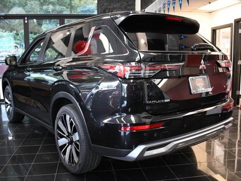 New 2026 Mitsubishi Outlander SE AWD/4WD image 15