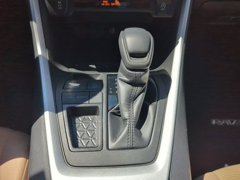 Used 2024 Toyota RAV4 LE FWD image 23