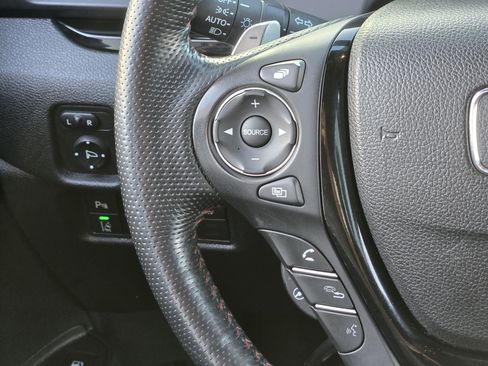 Used 2023 Honda Ridgeline Black Edition image 29