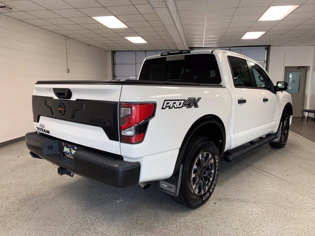 Used 2021 Nissan Titan PRO-4X w/ Pro-4x Convenience Package AWD/4WD image 8