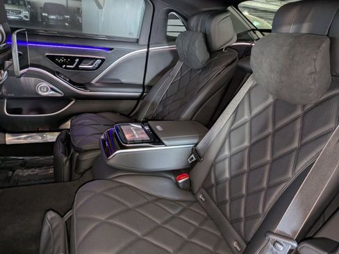 Certified 2023 Mercedes-Benz Maybach S 580 4MATIC image 19