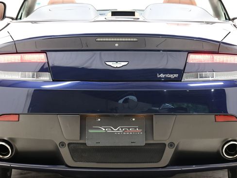 Used 2014 Aston Martin V8 Vantage Roadster image 50