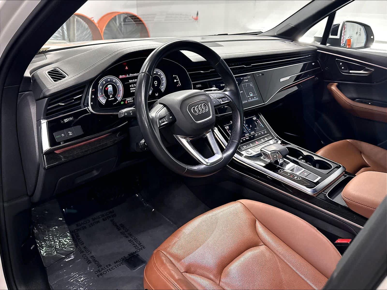 Used 2023 Audi Q7 3.0T Premium Plus w/ Premium Plus Package AWD/4WD image 15