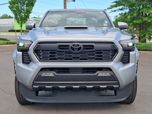 Certified 2024 Toyota Tacoma TRD Sport AWD/4WD image 30