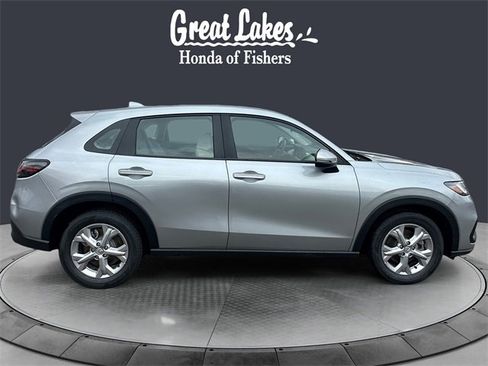 Certified 2025 Honda HR-V LX image 6