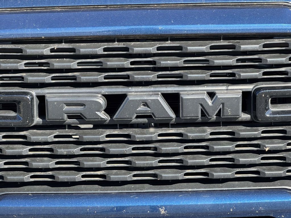 Used 2022 RAM 2500 Big Horn w/ Level C Equiment Group AWD/4WD image 4