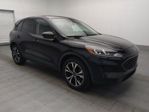 Used 2021 Ford Escape SE w/ SE Sport Appearance Package AWD/4WD image 11