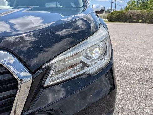 Used 2022 Subaru Ascent Touring AWD/4WD image 9
