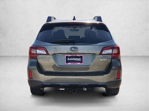 Used 2017 Subaru Outback 2.5i Limited AWD/4WD image 7