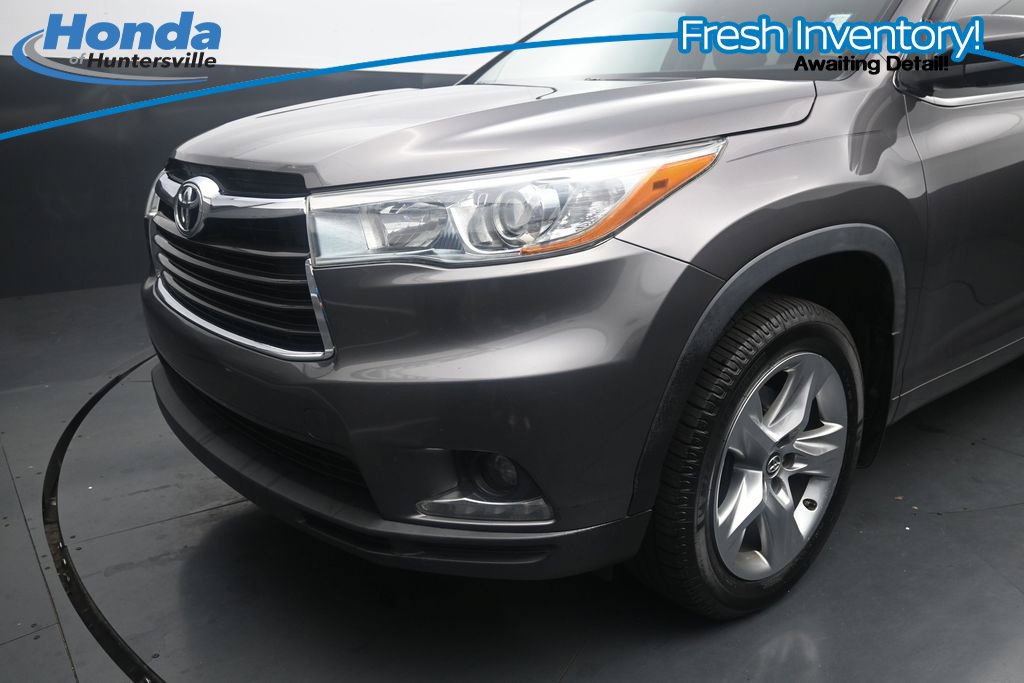 Used 2016 Toyota Highlander Limited AWD/4WD image 12