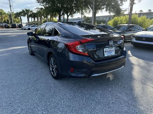 Used 2019 Honda Civic EX image 4