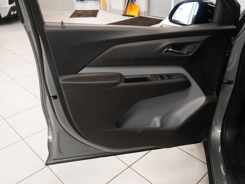 New 2027 Chevrolet Bolt LT w/ Comfort Package FWD image 5