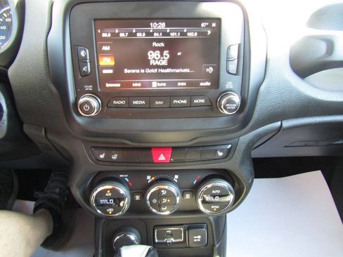 Used 2016 Jeep Renegade Limited AWD/4WD image 13