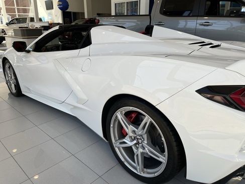 Used 2023 Chevrolet Corvette Stingray Preferred Conv w/ Z51 Performance Package image 7
