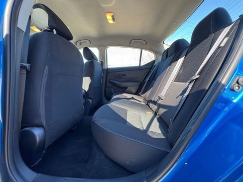 Used 2025 Nissan Sentra SV image 21