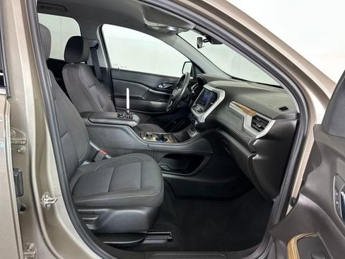 Used 2023 GMC Acadia SLE w/ Driver Convenience Package image 29