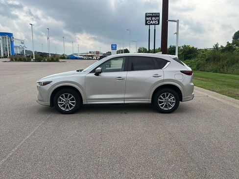 Used 2025 MAZDA CX-5 AWD 2.5 S w/ Select Package image 6