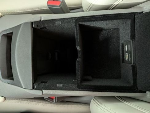 Used 2025 Cadillac XT5 Premium Luxury w/ LPO, Floor Liner Package image 24