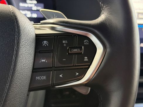 Used 2025 Lexus GX 550 AWD/4WD image 32