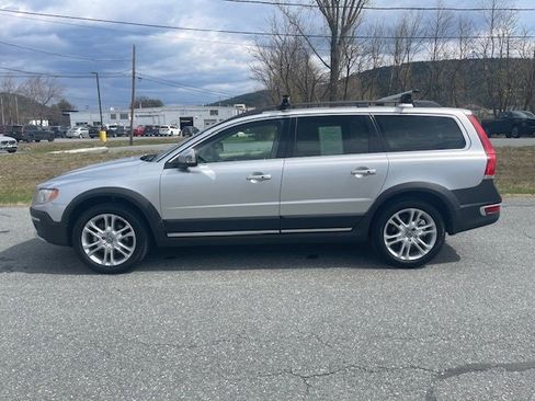Used 2016 Volvo XC70 T5 Premier w/ Proximity Package AWD/4WD image 5