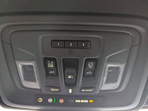 Certified 2025 Chevrolet Silverado 1500 High Country w/ High Country Premium Package image 33