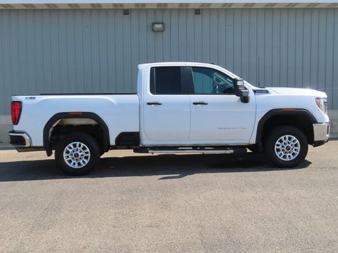 Used 2022 GMC Sierra 2500 Pro w/ Convenience Package AWD/4WD image 2