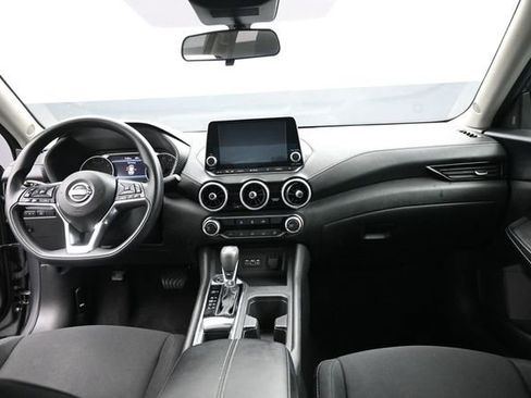 Used 2024 Nissan Sentra SV FWD image 23